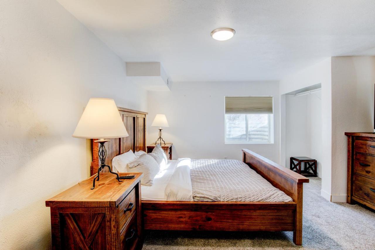 Modern Private Whole Unit 4 Bedroom Guest Suite King Bed ซอลต์เลคซิตี้ ภายนอก รูปภาพ